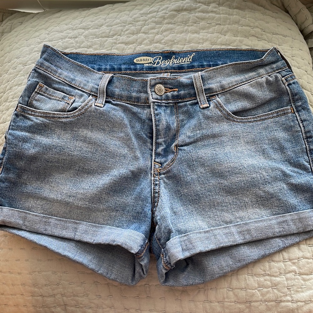 Old Navy Boyfriend denim cuffed shorts